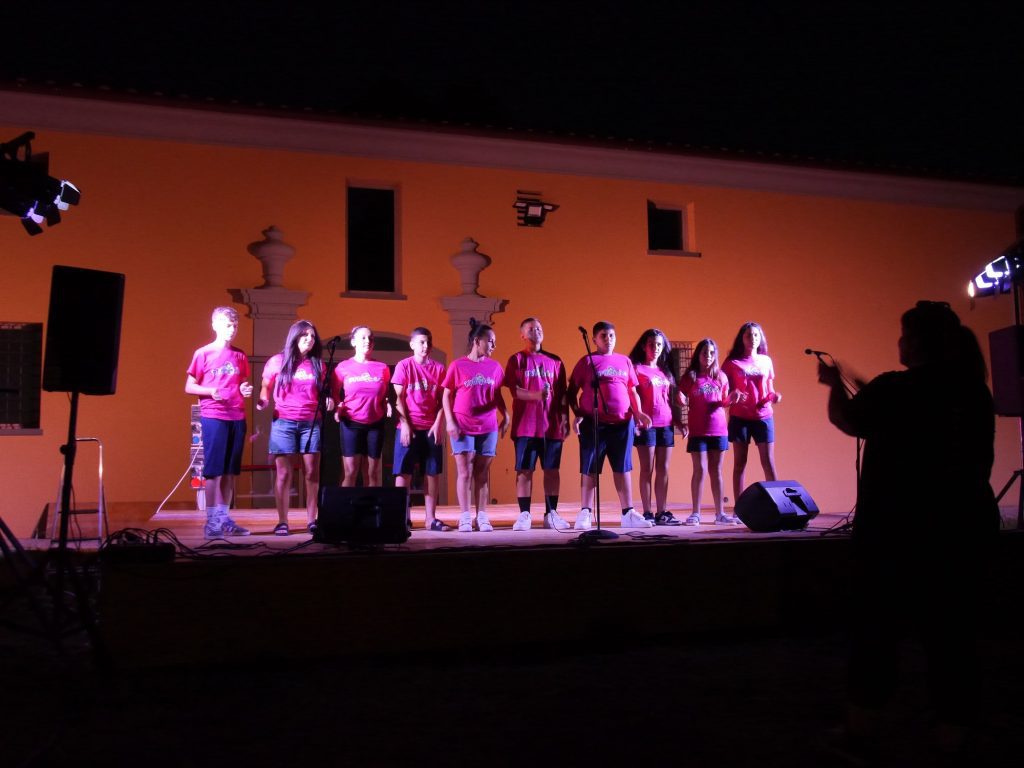 Coro Millecolori Scampia Rom